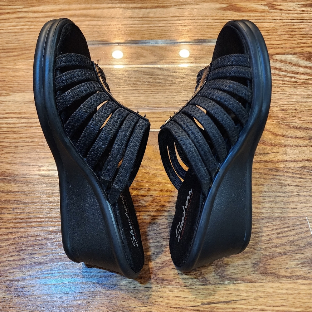 Skechers Black Wedge Sandals Women's Size 8 - Picture 7 of 10